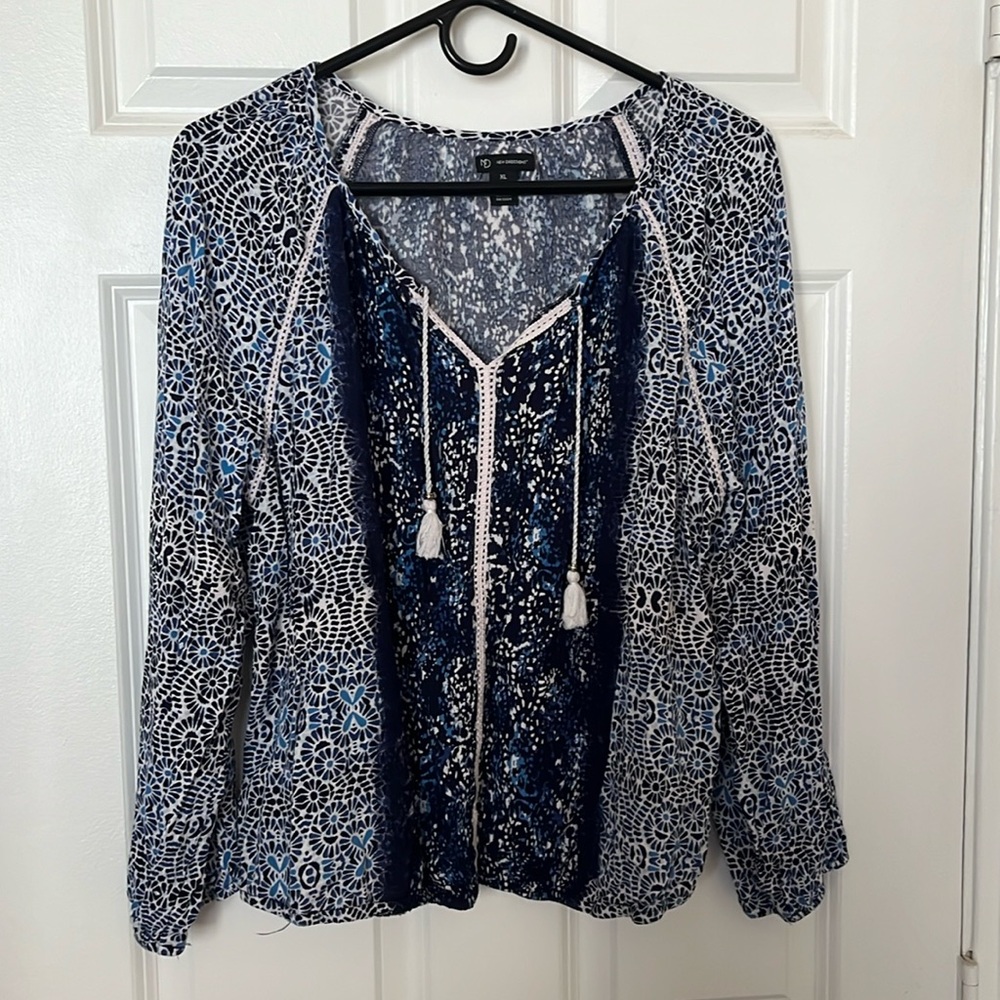 New Directions Blue and White Gauzy Long Sleeve Blouse, Women XL
